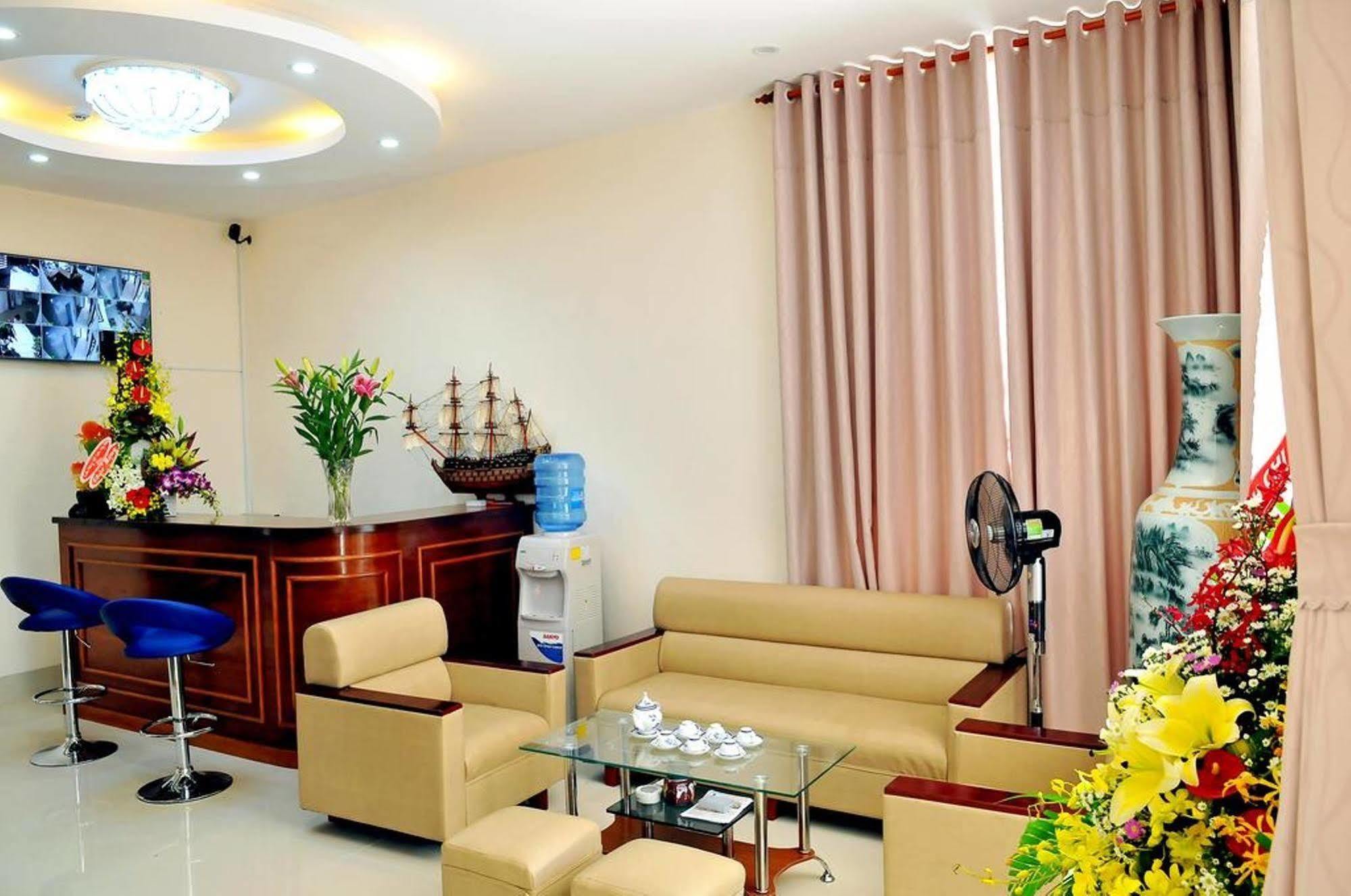 Lotus Apartment Hotel Вунг Тау Екстериор снимка