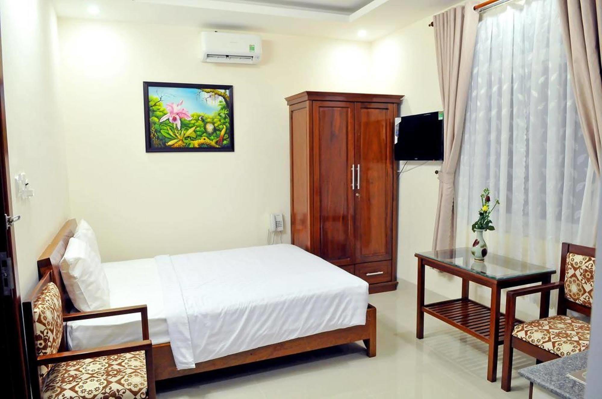 Lotus Apartment Hotel Вунг Тау Екстериор снимка